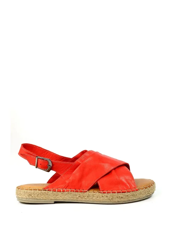 Lunar Lazy Dogz Mercy Criss Cross Sandals, Red