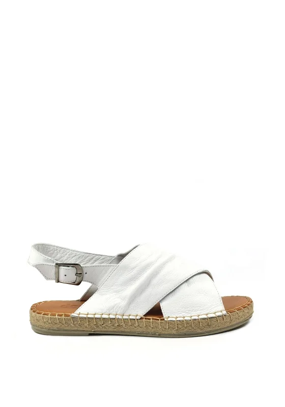 Lunar Lazy Dogz Mercy Criss Cross Sandals, White