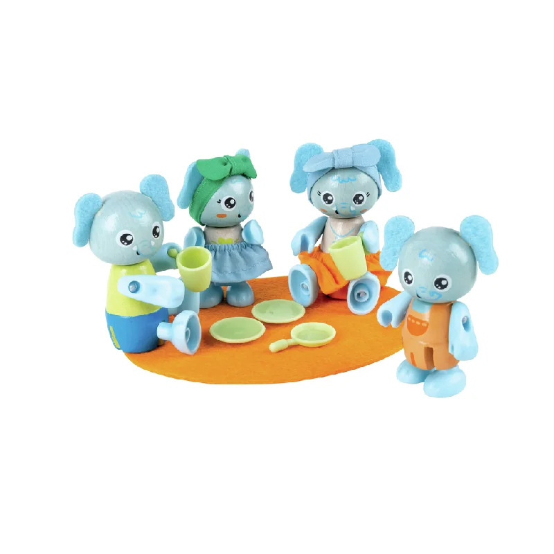 Wooden activity centers for baby development​ Wonderland Elephant Family