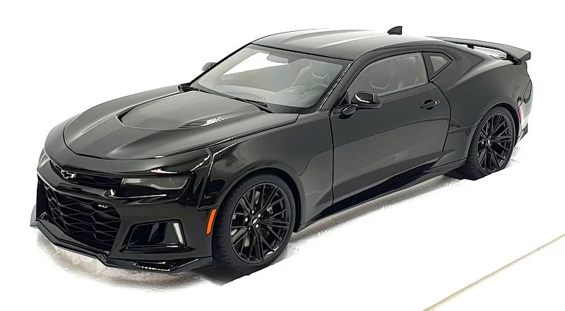 Autoart 1/18 Scale 71207 - Chevrolet Camaro ZL1 - Black