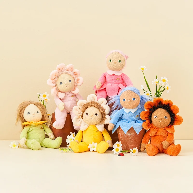 Dolls with national - flag - themed accessories for patriotic play Dinky Dinkums | Blossom Buds Dolls with national - flag - themed accessories for patriotic play Dinky Dinkums | Blossom Buds