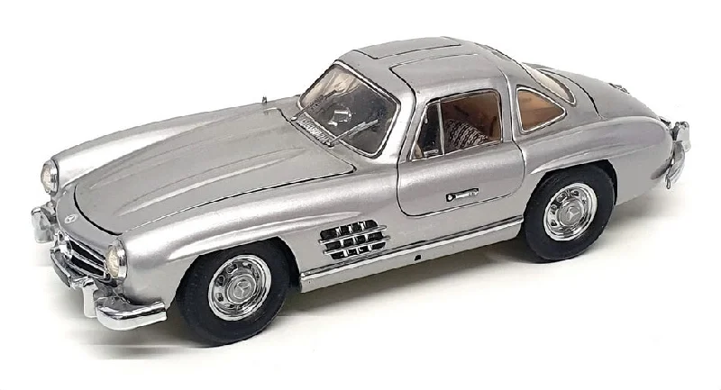 Franklin Mint 1/24 Scale Diecast B11KC49 - 1954 Mercedes Benz 300SL - Silver