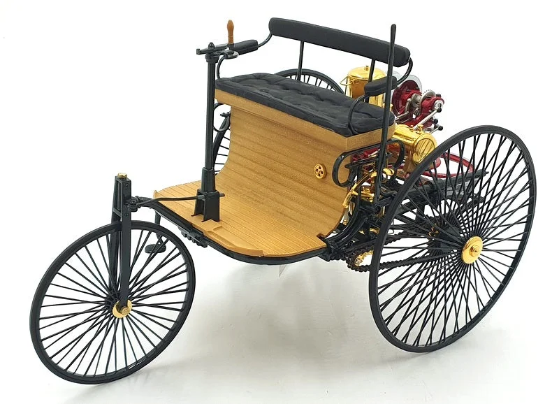 Franklin Mint 1/8 Scale B11SD65 - 1886 Benz Patent Motorwagen - Black
