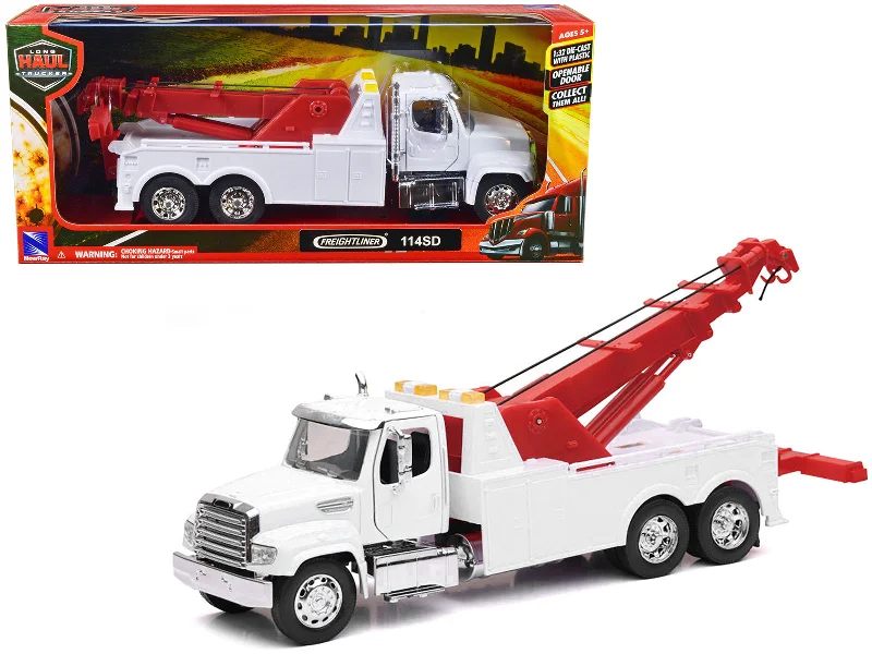 Freightliner 114SD Tow Truck White and Red "Long Haul Trucker" Series 1/32 Diecast Model by New Ray Freightliner 114SD Tow Truck White and Red "Long Haul Trucker" Series 1/32 Diecast Model by New Ray