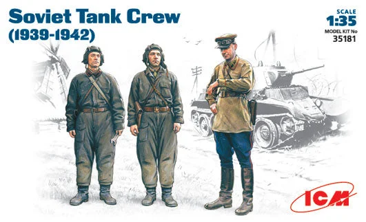 ICM - Soviet Tank Crew (1939-1942)    (3 figures - 1 officer, 2 tankmen)