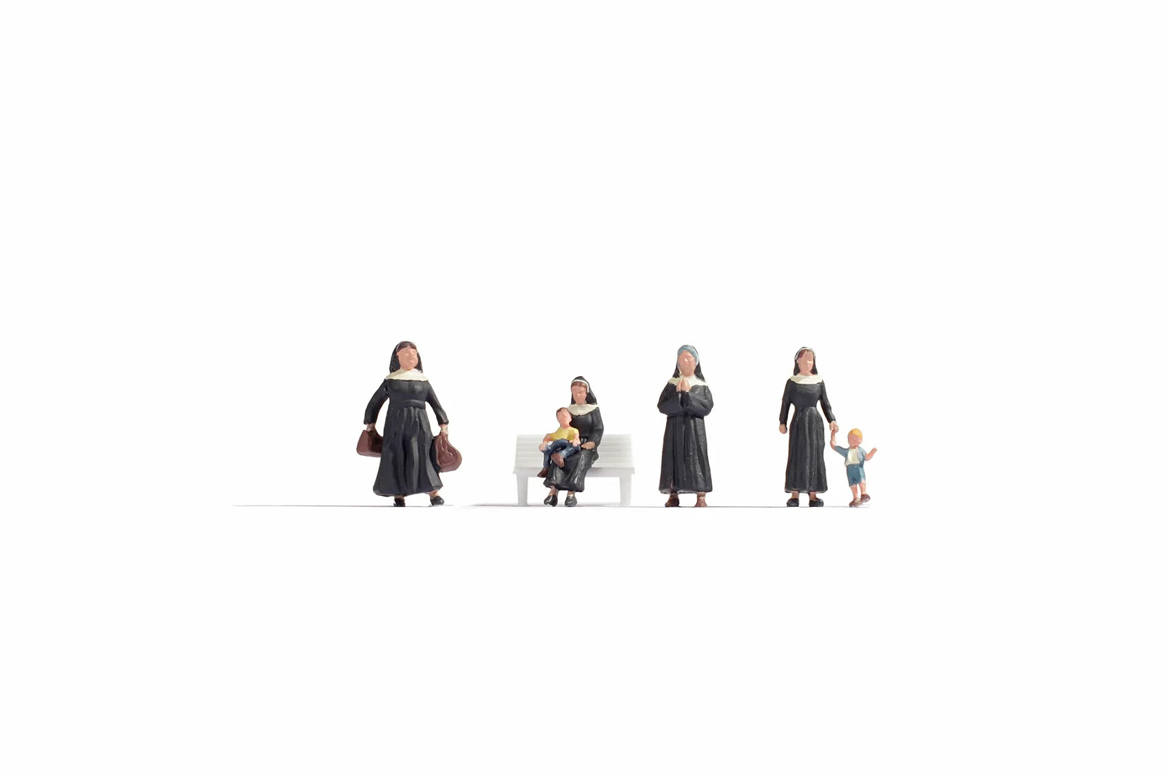 Noch 15400 HO/OO Gauge Nuns (4) and Children (2) Figure Set