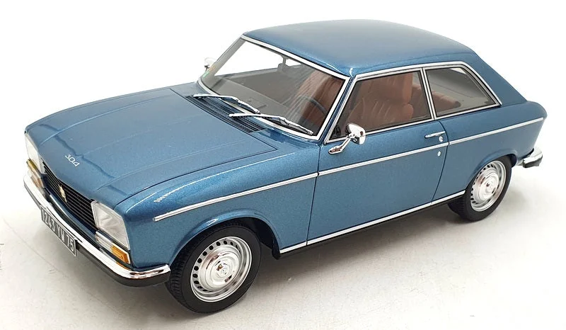 Otto Models 1/18 scale Resin OT449 - Peugeot 304 S Coupe - Blue