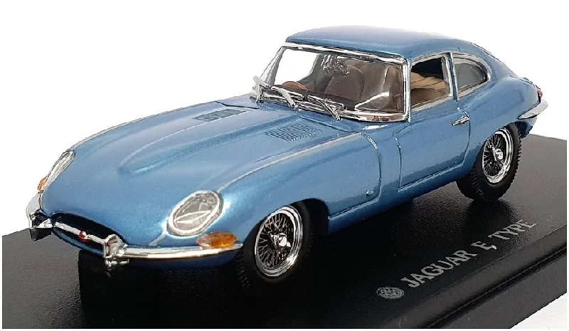Vanguards Gold 1/43 Scale VG003062B - Jaguar E-Type - Met Blue