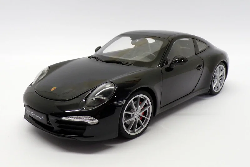 Welly 1/18 Scale Diecast 18047W - Porsche 911 Carrera S - Black