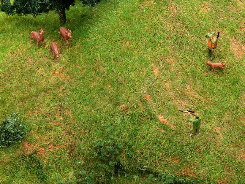 Faller Hunters (2) Deer (3) & Dog (1) Figure Set FA151702