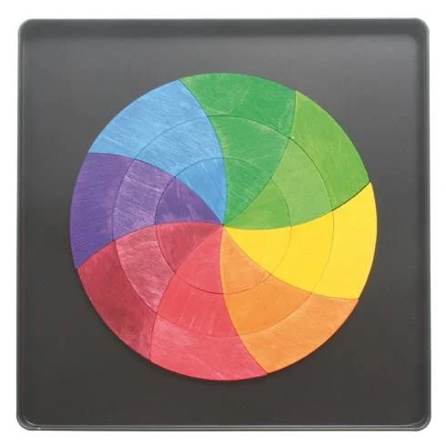 Superhero - inspired puzzles for comic - loving kids GRIMM'S mini magnetic puzzle circle Goethe, 24 pcs. Superhero - inspired puzzles for comic - loving kids GRIMM'S mini magnetic puzzle circle Goethe, 24 pcs.