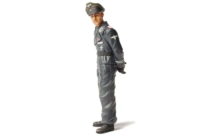 Torro 1/16 Scale Figure Lieutenant Colonel Jochen Peiper