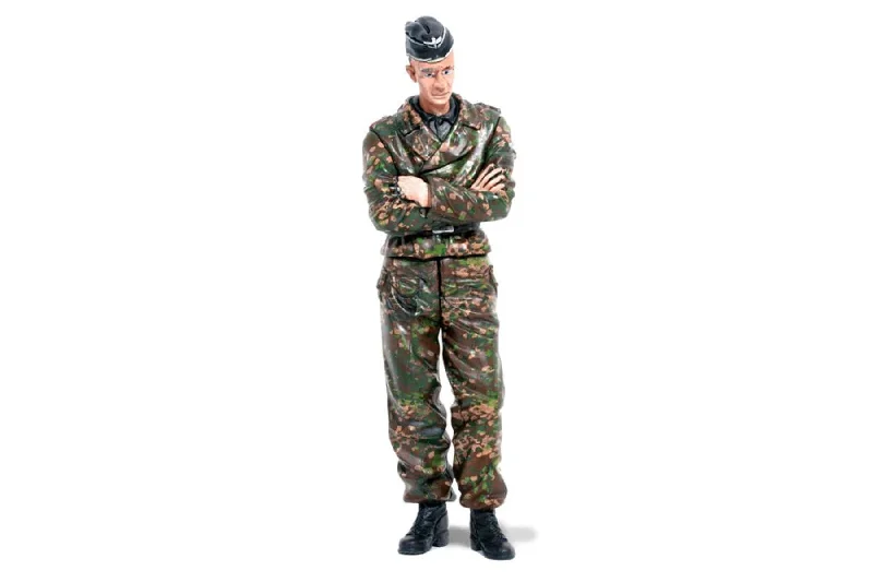 Torro 1/16 Scale Figure Shooter Standing